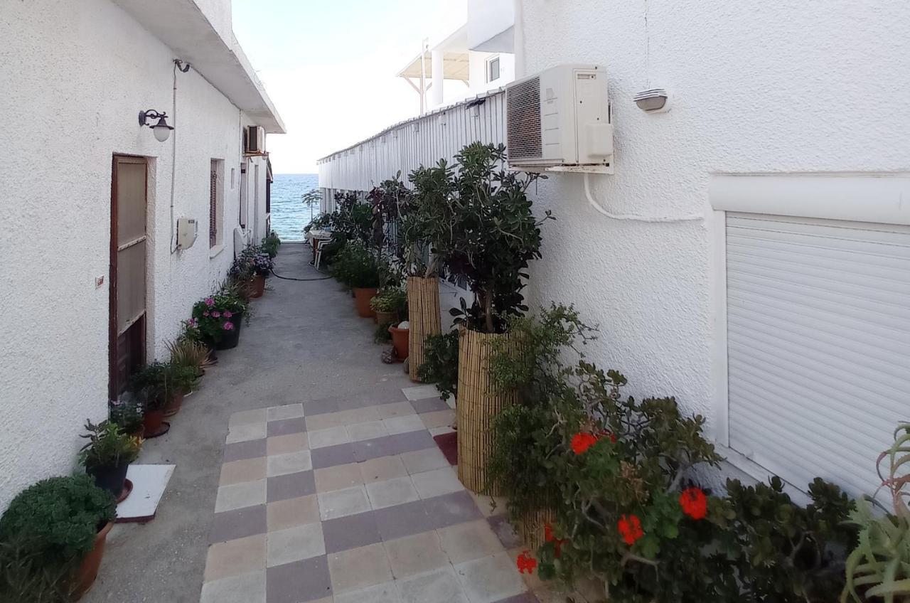 Vista Mare Koutsourás Exterior foto